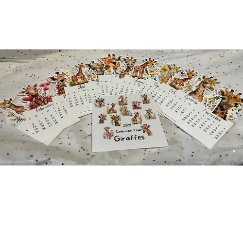 Giraffe die cut desk calendar 2025 W/ Stand